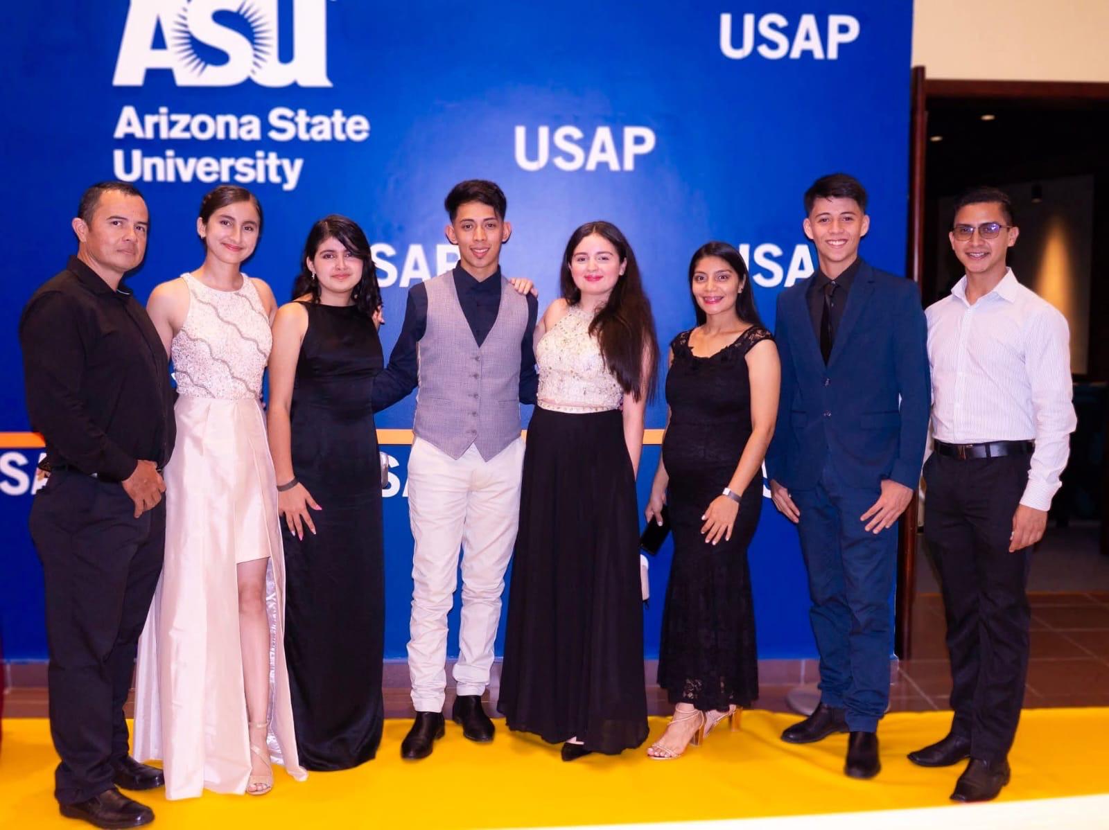 Grupo en evento USAP Arizona State University